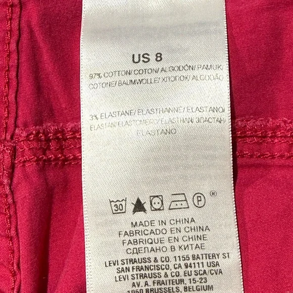 Dockers Raspberry Pink Capris - Picture 4 of 6